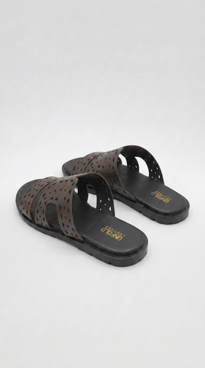 Unifold Oasis Leather Chappal