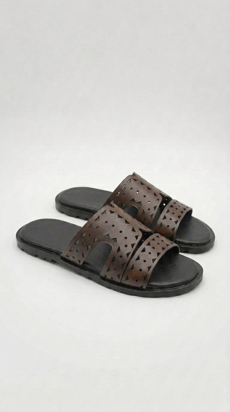 Unifold Oasis Leather Chappal